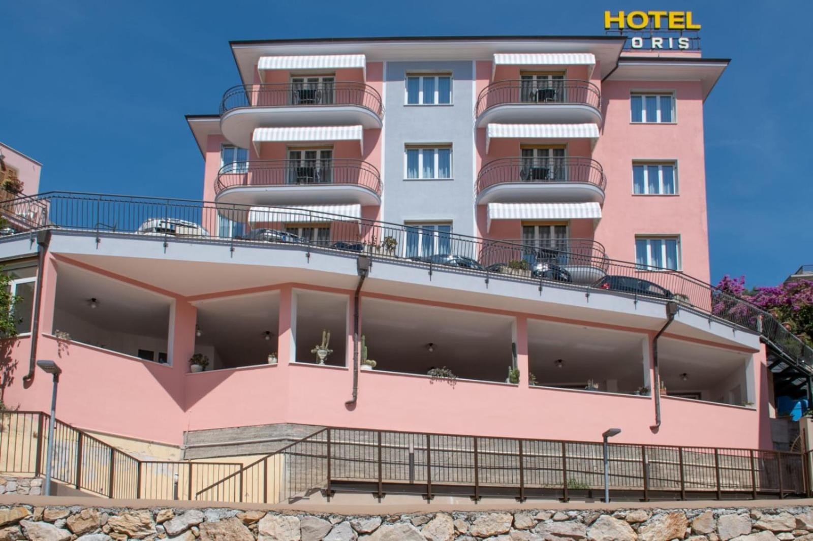 Hotel Noris فينالي ليغوري المظهر الخارجي الصورة